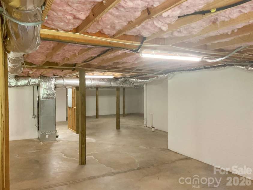 135 Blossom Hill Road, Lincolnton, NC 28092.  MLS# CAR4414957, YatesRealty ID 44528. 