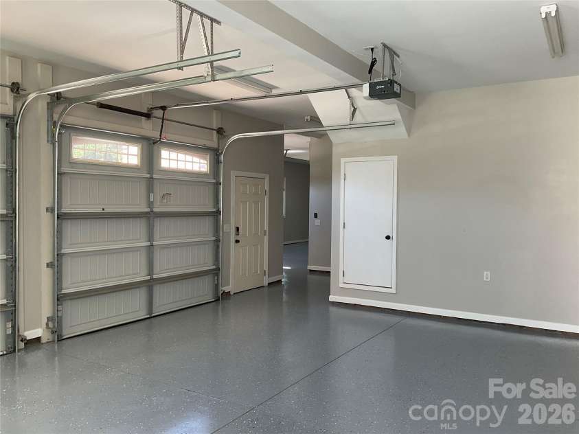 135 Blossom Hill Road, Lincolnton, NC 28092.  MLS# CAR4414957, YatesRealty ID 44528. 