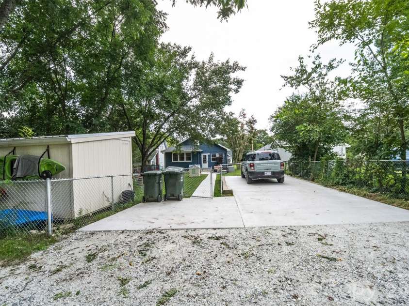 702 5th Street, Spencer, NC 28159.  MLS# CAR4413894, YatesRealty ID 44529. Private parking area