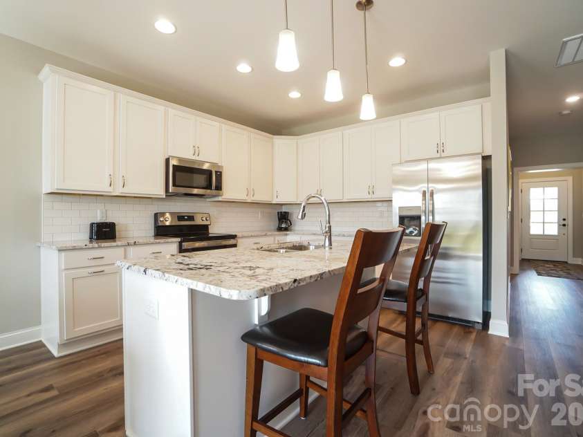 112B Deer Brook Drive, Shelby, NC 28150.  MLS# CAR4414725, YatesRealty ID 44533. 