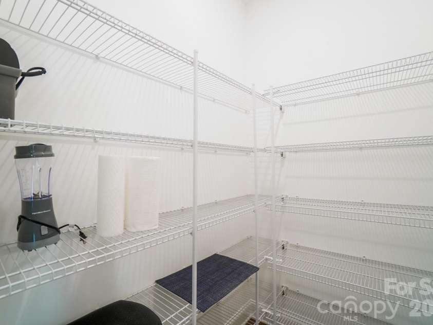 112B Deer Brook Drive, Shelby, NC 28150.  MLS# CAR4414725, YatesRealty ID 44533. 