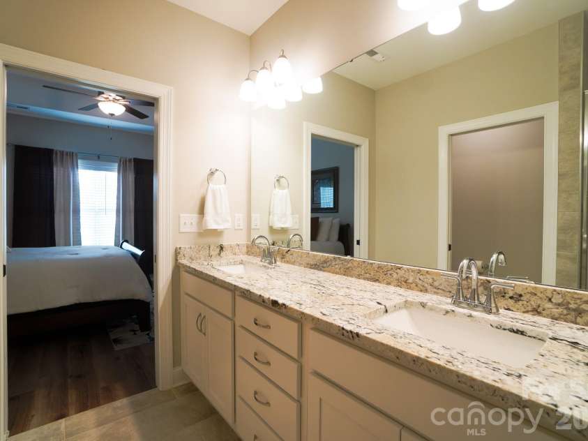 112B Deer Brook Drive, Shelby, NC 28150.  MLS# CAR4414725, YatesRealty ID 44533. 
