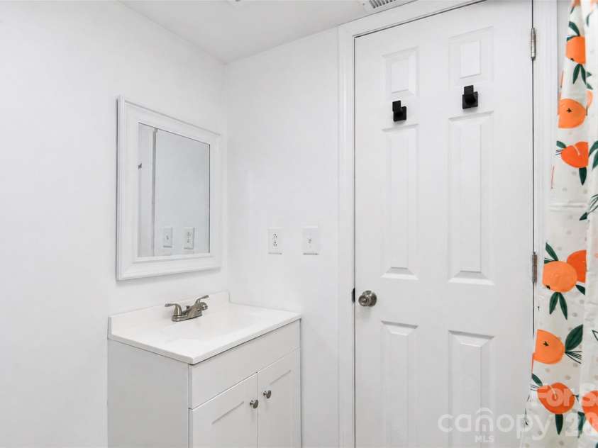 710 Sloop Avenue, Kannapolis, NC 28083.  MLS# CAR4414959, YatesRealty ID 44534. 