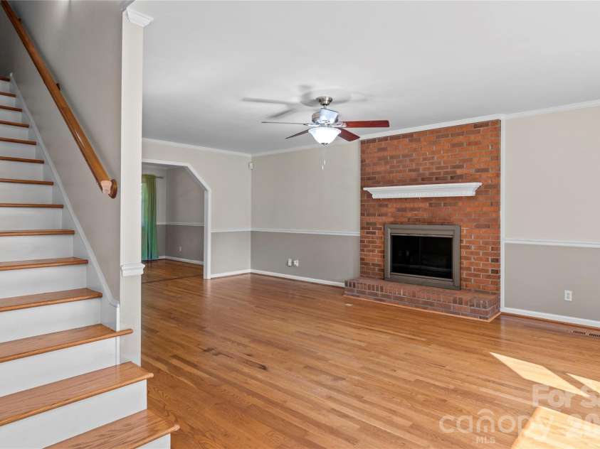 6045 Stone Bluff Drive, Clemmons, NC 27012.  MLS# CAR4414958, YatesRealty ID 44535. 