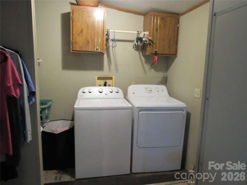 261 Warren Creek Road, Candler, NC 28715.  MLS# CAR4413970, YatesRealty ID 44536. 