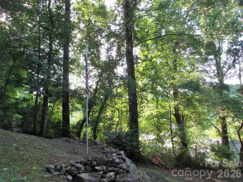 261 Warren Creek Road, Candler, NC 28715.  MLS# CAR4413970, YatesRealty ID 44536. 