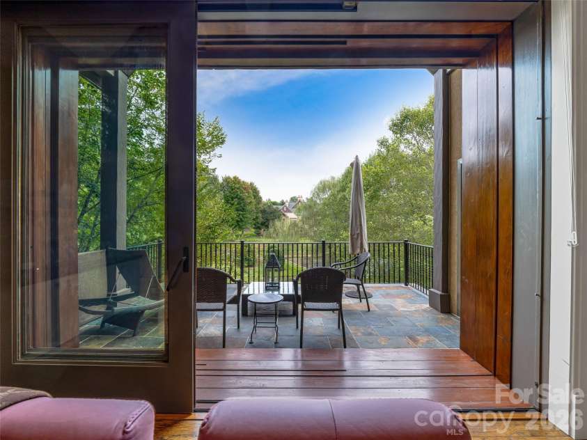 22 Foxbridge Way, Arden, NC 28704.  MLS# CAR4355350, YatesRealty ID 4454. 