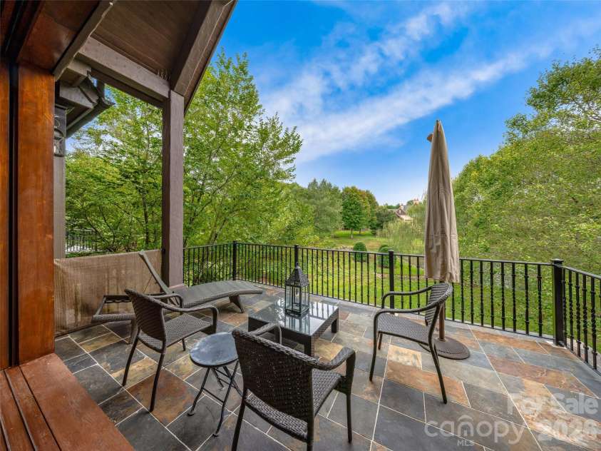 22 Foxbridge Way, Arden, NC 28704.  MLS# CAR4355350, YatesRealty ID 4454. 