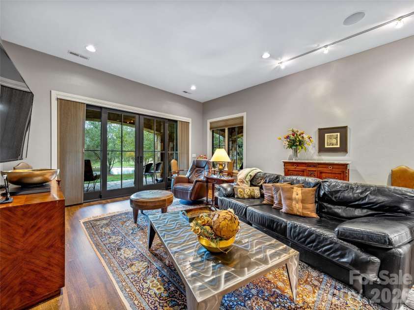 22 Foxbridge Way, Arden, NC 28704.  MLS# CAR4355350, YatesRealty ID 4454. 