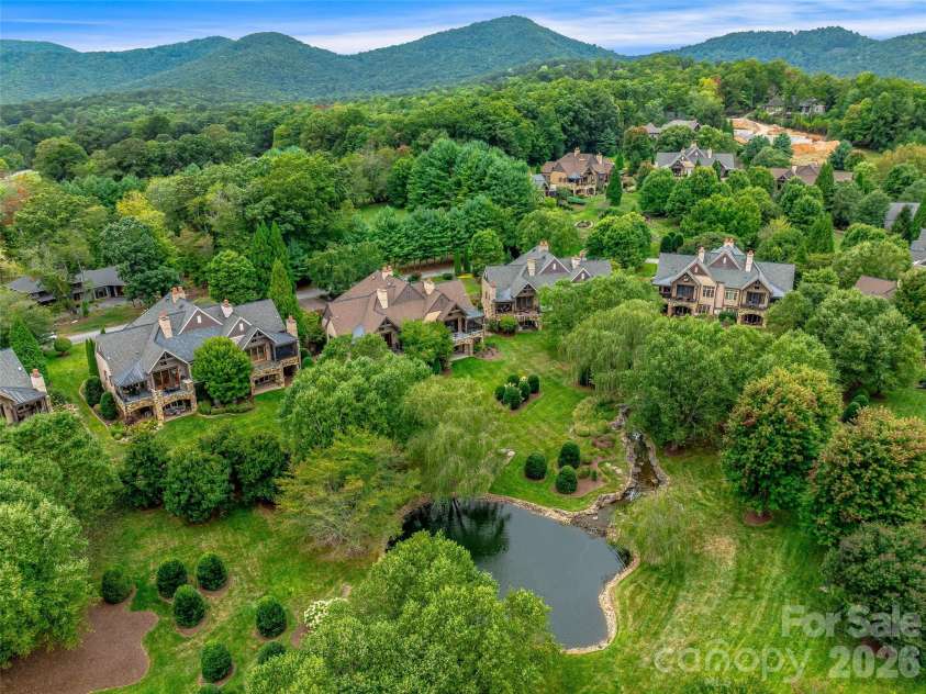 22 Foxbridge Way, Arden, NC 28704.  MLS# CAR4355350, YatesRealty ID 4454. 