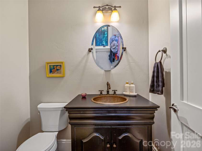 22 Foxbridge Way, Arden, NC 28704.  MLS# CAR4355350, YatesRealty ID 4454. 