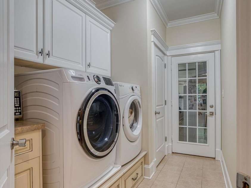 3670 West Bay Drive, Sherrills Ford, NC 28673.  MLS# CAR4158245, YatesRealty ID 4454. Laundry room