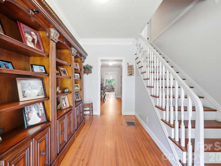 176 Meek Road, Gastonia, NC 28056.  MLS# CAR4414640, YatesRealty ID 44544. 