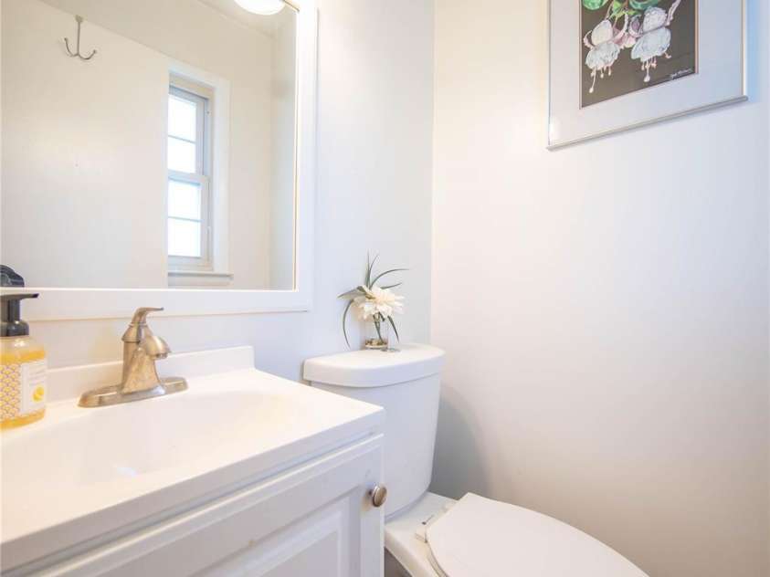130 Beaverdam Heights Drive, Canton, NC 28716.  MLS# CAR4414210, YatesRealty ID 44546. 
