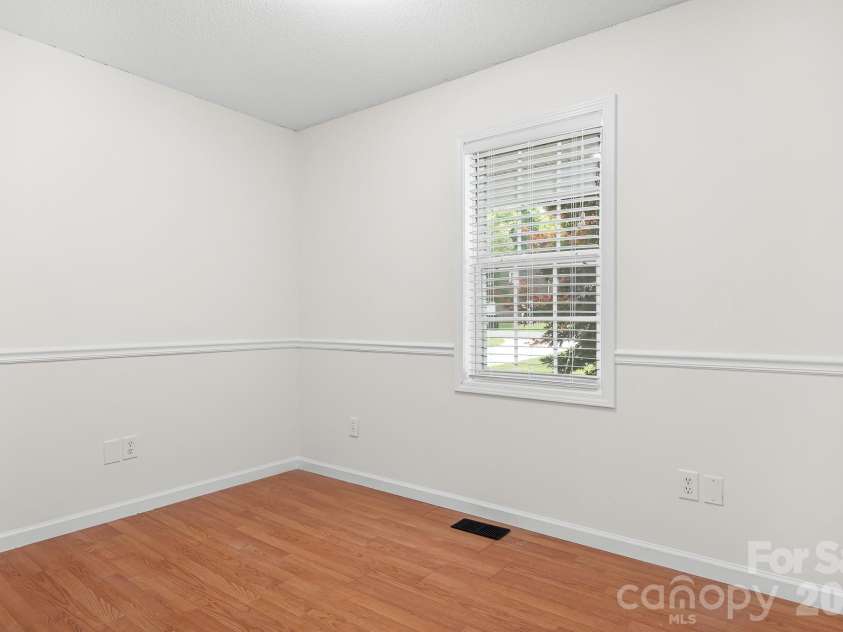 218 Vernon Street, Cherryville, NC 28021.  MLS# CAR4396544, YatesRealty ID 44547. 