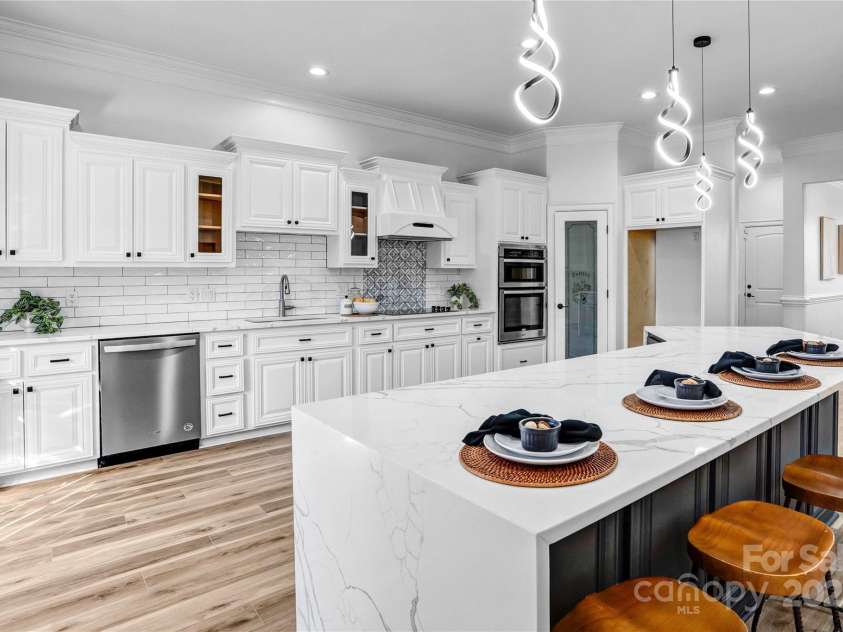 109 Dabbling Duck Circle, Mooresville, NC 28117.  MLS# CAR4286638, YatesRealty ID 4455. 