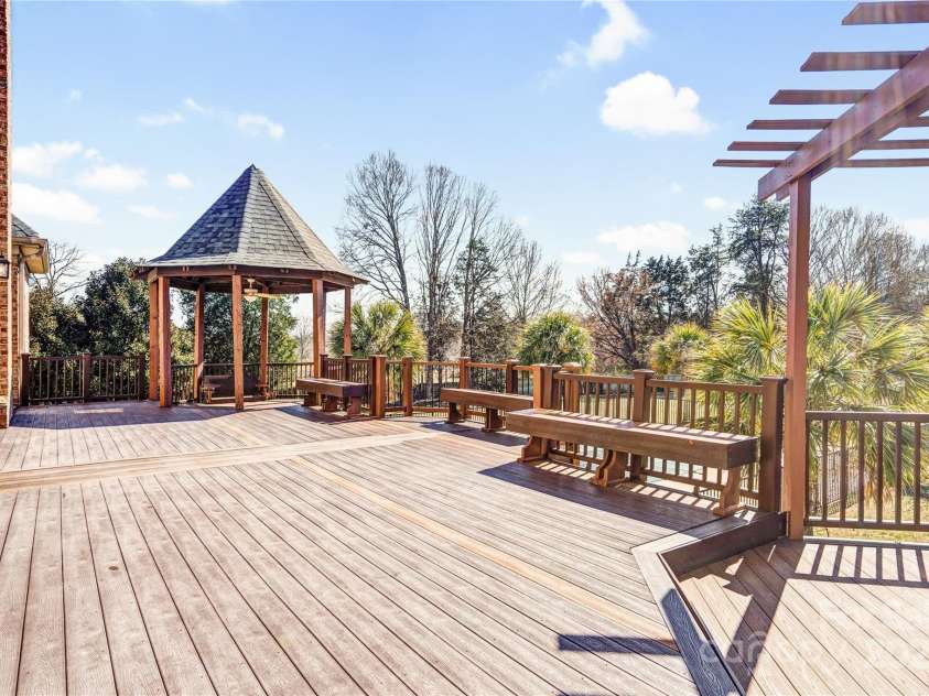 109 Dabbling Duck Circle, Mooresville, NC 28117.  MLS# CAR4286638, YatesRealty ID 4455. 