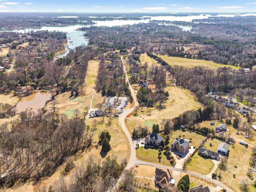 109 Dabbling Duck Circle, Mooresville, NC 28117.  MLS# CAR4286638, YatesRealty ID 4455. 