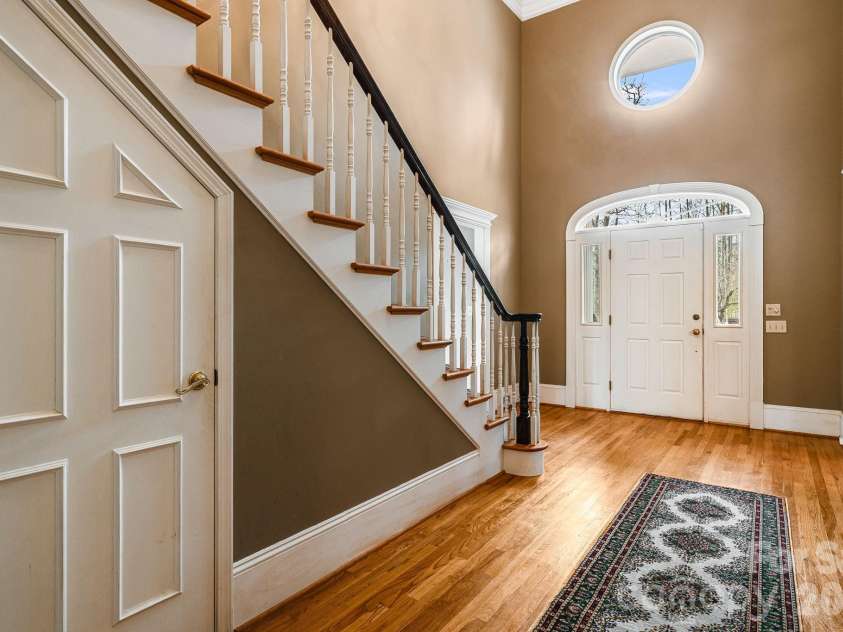 200 Duck Drive, Mars Hill, NC 28754.  MLS# CAR4347265, YatesRealty ID 4455. 