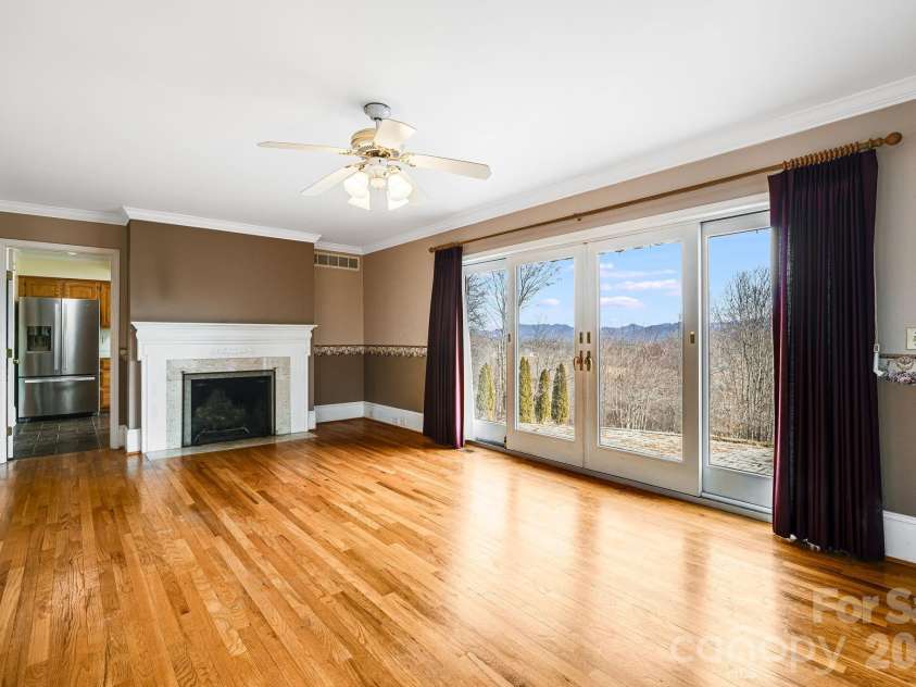 200 Duck Drive, Mars Hill, NC 28754.  MLS# CAR4347265, YatesRealty ID 4455. 