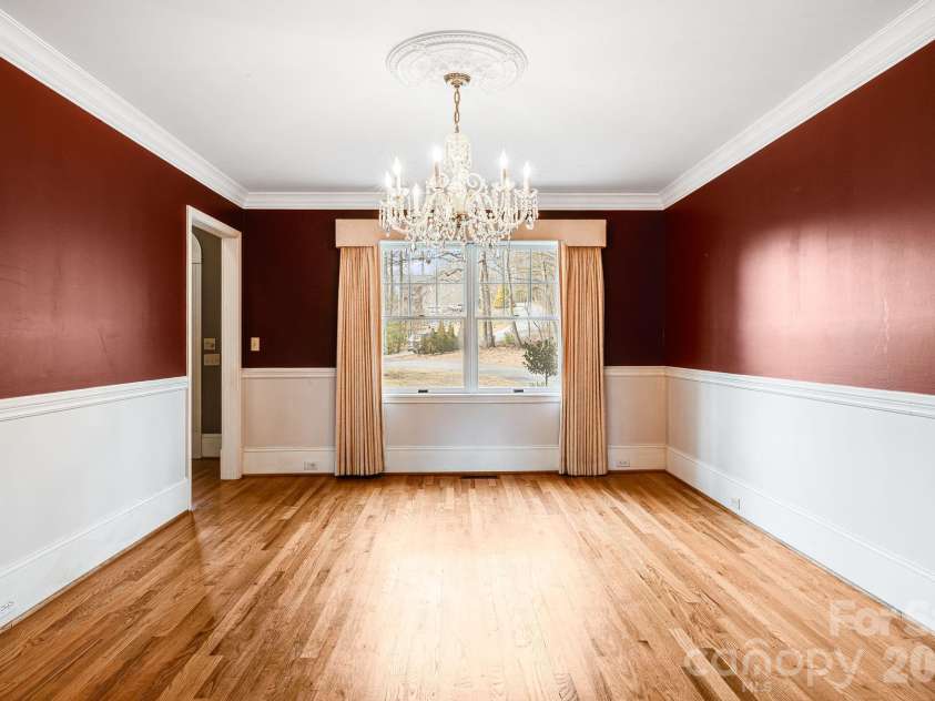 200 Duck Drive, Mars Hill, NC 28754.  MLS# CAR4347265, YatesRealty ID 4455. 