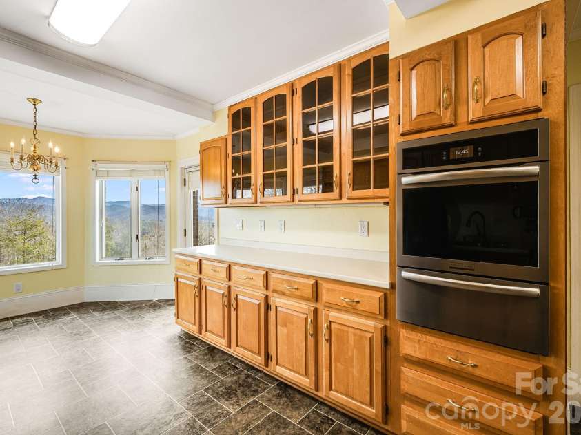 200 Duck Drive, Mars Hill, NC 28754.  MLS# CAR4347265, YatesRealty ID 4455. 