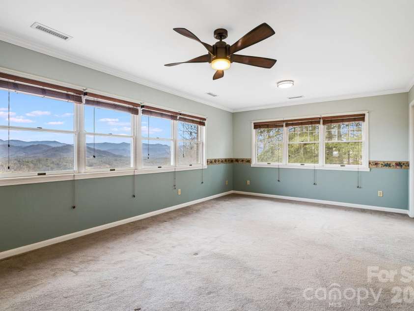 200 Duck Drive, Mars Hill, NC 28754.  MLS# CAR4347265, YatesRealty ID 4455. 