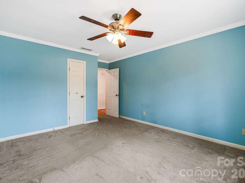 200 Duck Drive, Mars Hill, NC 28754.  MLS# CAR4347265, YatesRealty ID 4455. 