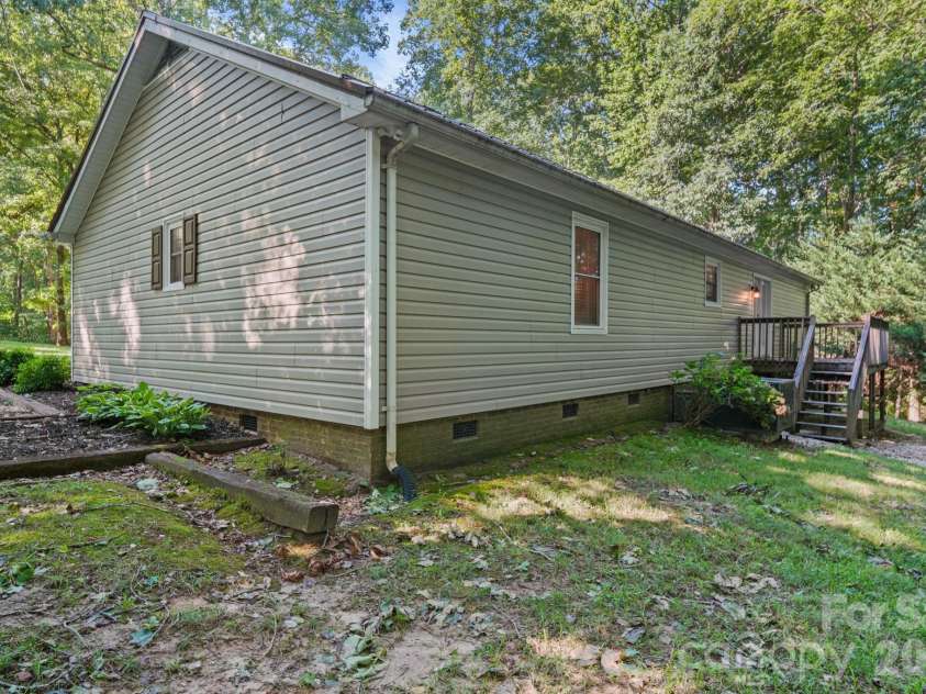 1895 Barnhardt Road, China Grove, NC 28023.  MLS# CAR4405119, YatesRealty ID 44551. 