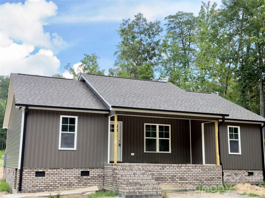 450 Brown Acres Road, Salisbury, NC 28146.  MLS# CAR4411690, YatesRealty ID 44553. 