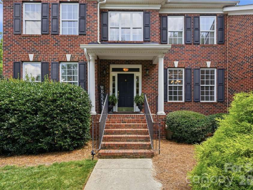 8403 Dunton Court, Waxhaw, NC 28173.  MLS# CAR4400840, YatesRealty ID 44556. 