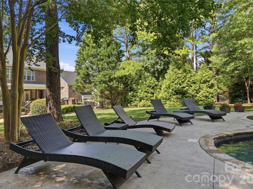 8403 Dunton Court, Waxhaw, NC 28173.  MLS# CAR4400840, YatesRealty ID 44556. Enjoy a book with a view