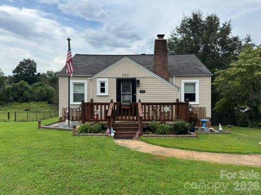 393 Arlington Street, Forest City, NC 28043.  MLS# CAR4414154, YatesRealty ID 44557. 