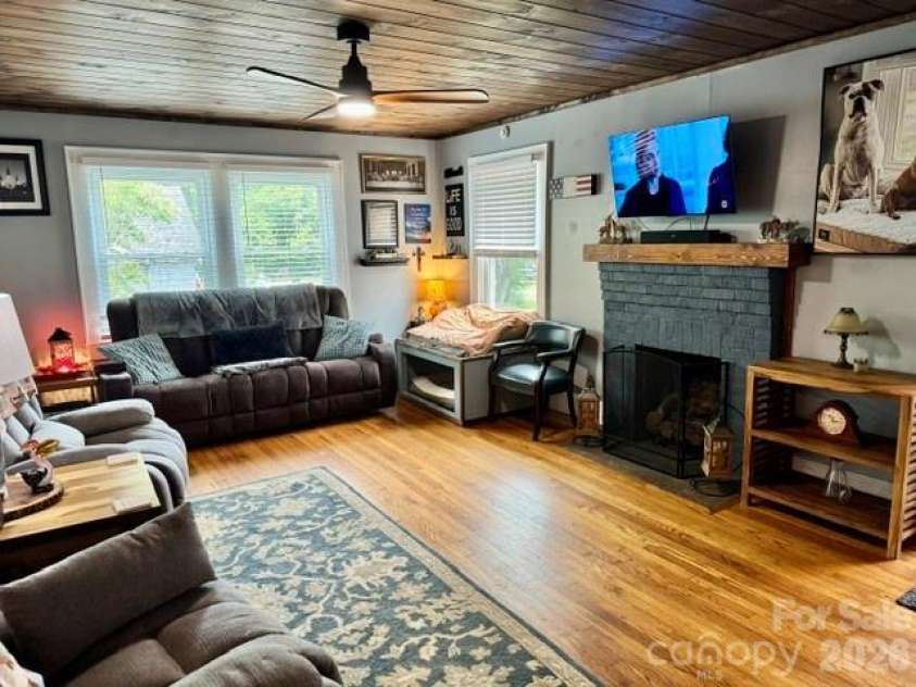 393 Arlington Street, Forest City, NC 28043.  MLS# CAR4414154, YatesRealty ID 44557. 
