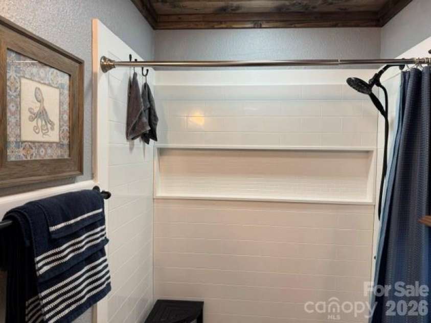 393 Arlington Street, Forest City, NC 28043.  MLS# CAR4414154, YatesRealty ID 44557. 