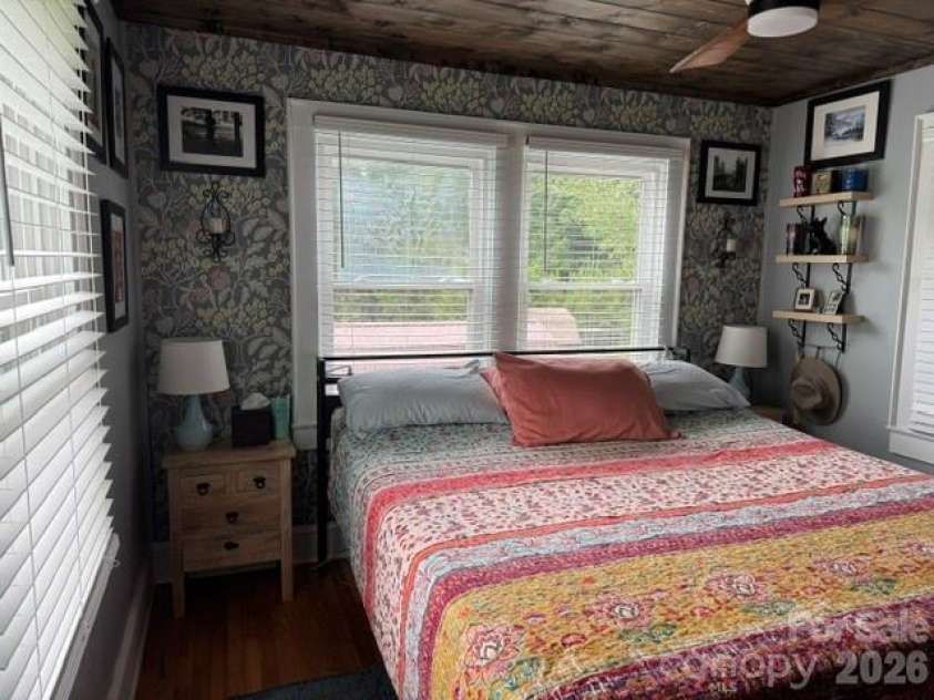 393 Arlington Street, Forest City, NC 28043.  MLS# CAR4414154, YatesRealty ID 44557. 