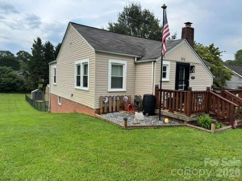 393 Arlington Street, Forest City, NC 28043.  MLS# CAR4414154, YatesRealty ID 44557. 