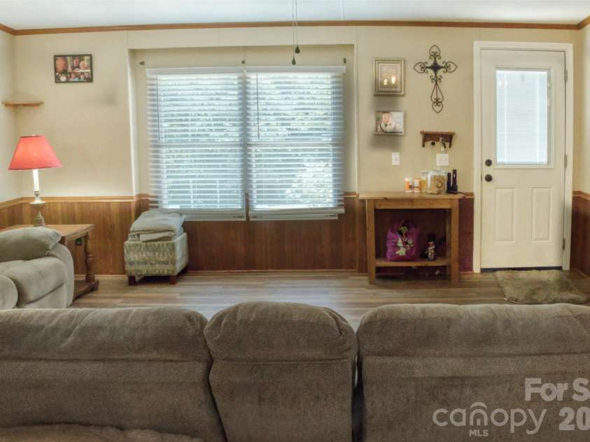 725 Ed Hamrick Road, Shelby, NC 28150.  MLS# CAR4414578, YatesRealty ID 44559. 