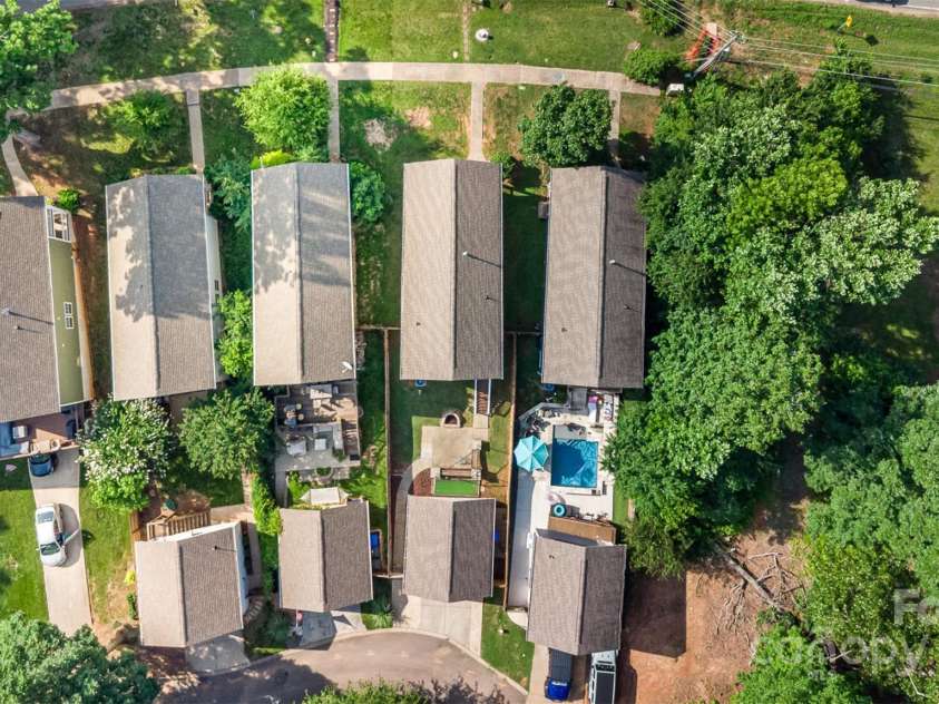 12304 Huntersville Concord Road, Huntersville, NC 28078.  MLS# CAR4268333, YatesRealty ID 4456. Aerial view of home, yards, and garage