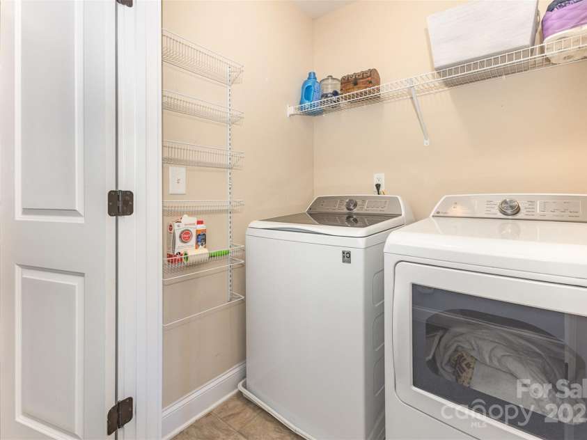 12304 Huntersville Concord Road, Huntersville, NC 28078.  MLS# CAR4268333, YatesRealty ID 4456. Upper level laundry