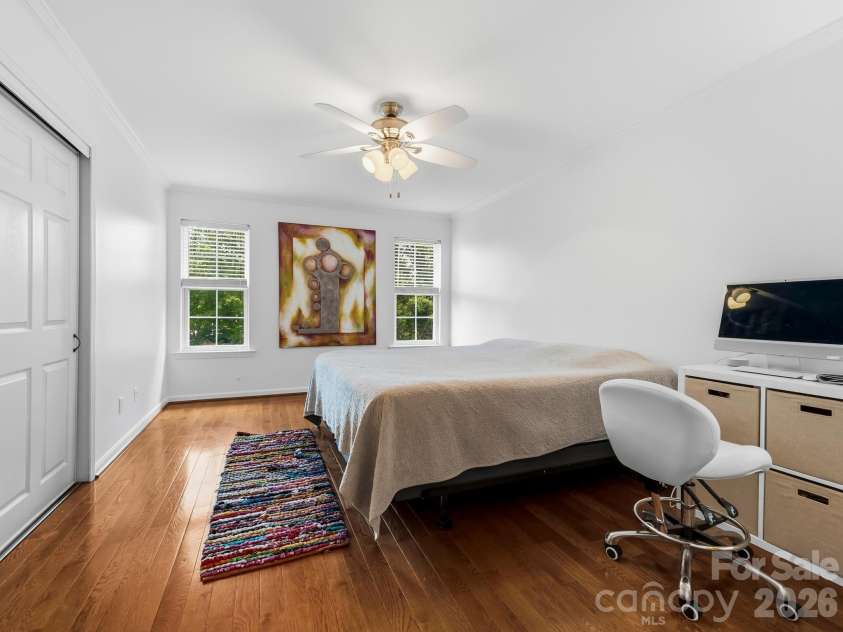 4402 Marble Way, Asheville, NC 28806.  MLS# CAR4413384, YatesRealty ID 44561. Large Primary Suite