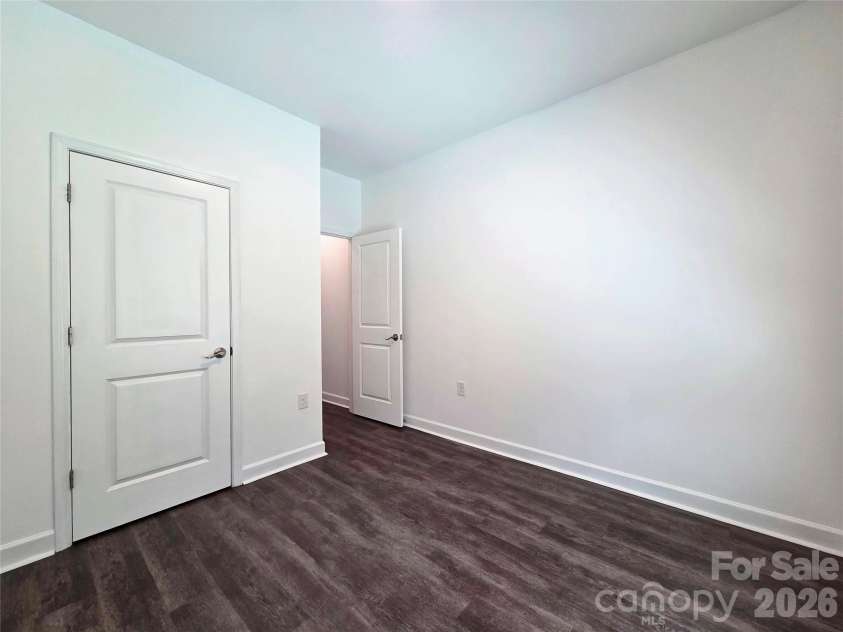 1121 Cleveland Avenue, Gastonia, NC 28052.  MLS# CAR4414991, YatesRealty ID 44562. 