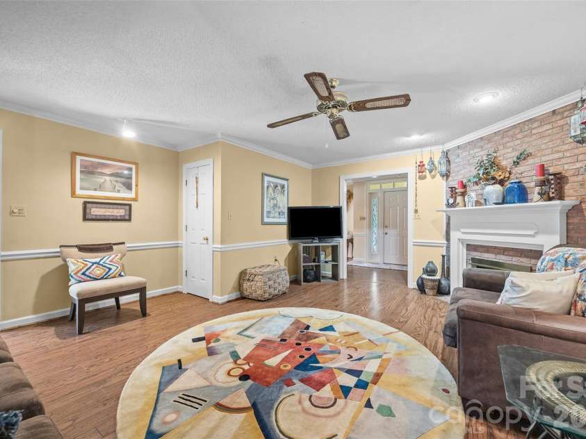208 Eastwood Drive, Salisbury, NC 28146.  MLS# CAR4413019, YatesRealty ID 44563. 