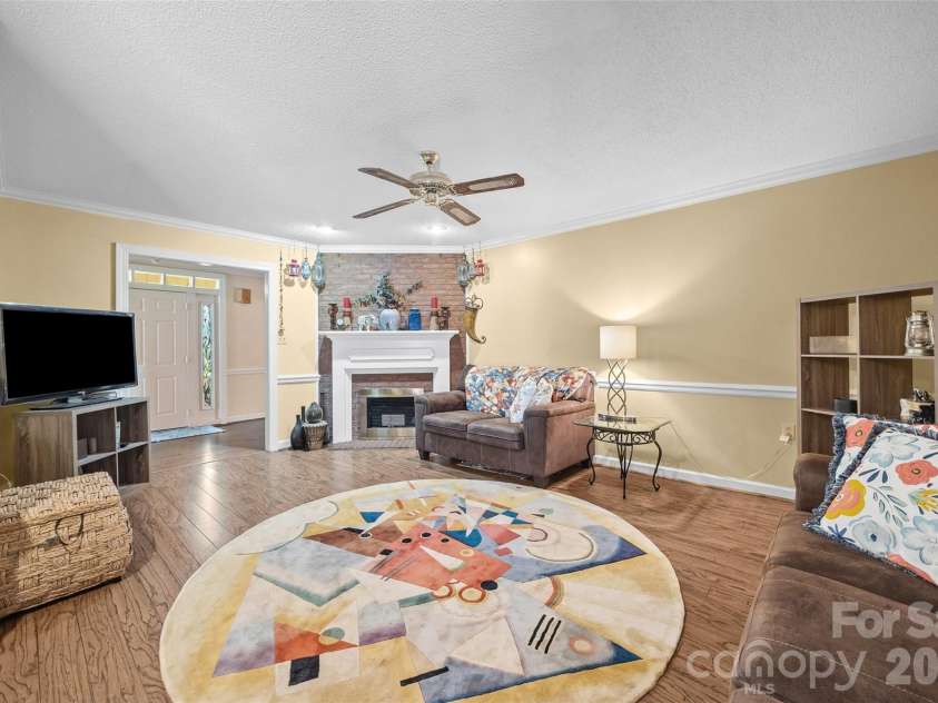 208 Eastwood Drive, Salisbury, NC 28146.  MLS# CAR4413019, YatesRealty ID 44563. 