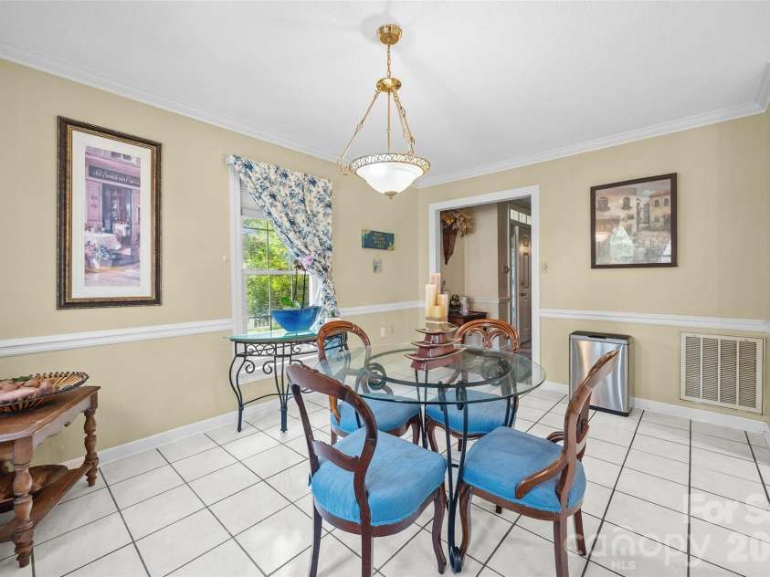 208 Eastwood Drive, Salisbury, NC 28146.  MLS# CAR4413019, YatesRealty ID 44563. 