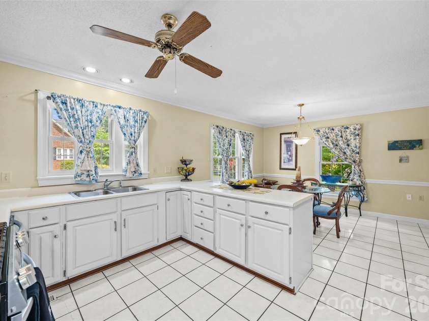 208 Eastwood Drive, Salisbury, NC 28146.  MLS# CAR4413019, YatesRealty ID 44563. 