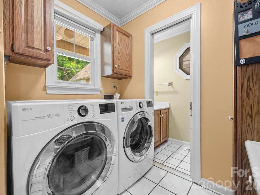208 Eastwood Drive, Salisbury, NC 28146.  MLS# CAR4413019, YatesRealty ID 44563. 