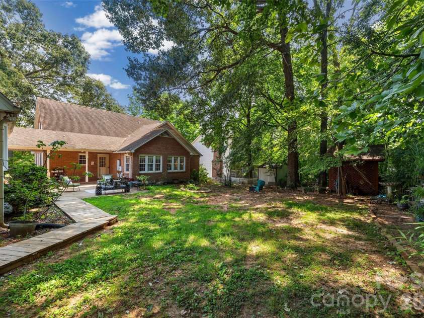 208 Eastwood Drive, Salisbury, NC 28146.  MLS# CAR4413019, YatesRealty ID 44563. 
