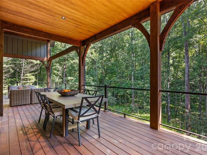 55 Settlers Cove, Brevard, NC 28712.  MLS# CAR4414826, YatesRealty ID 44564. 