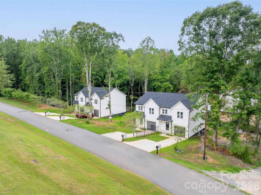 2961 Hughey Drive, Newton, NC 28658.  MLS# CAR4414998, YatesRealty ID 44567. 